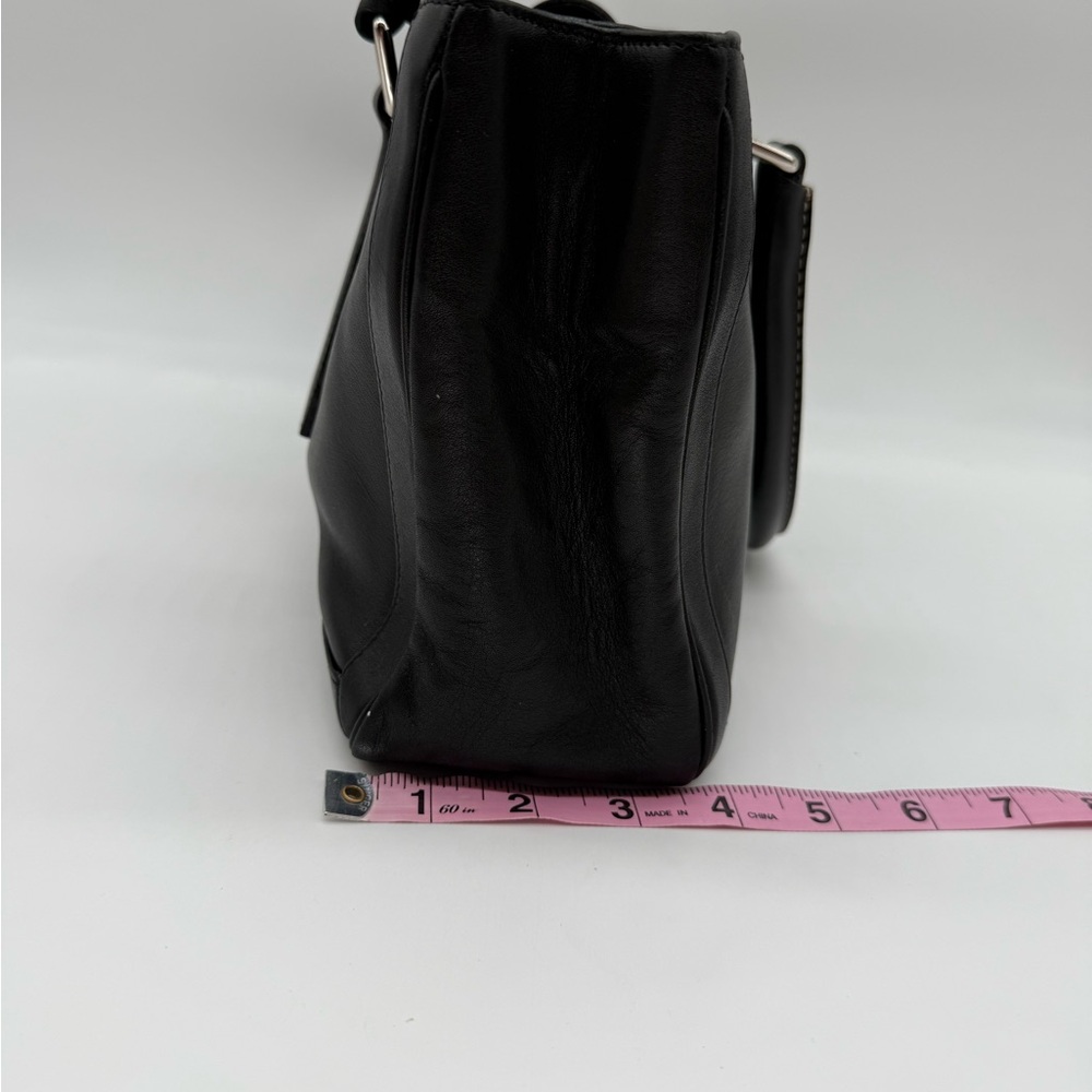 Coach • 9419 Hampton Satchel - Picture 11 of 13